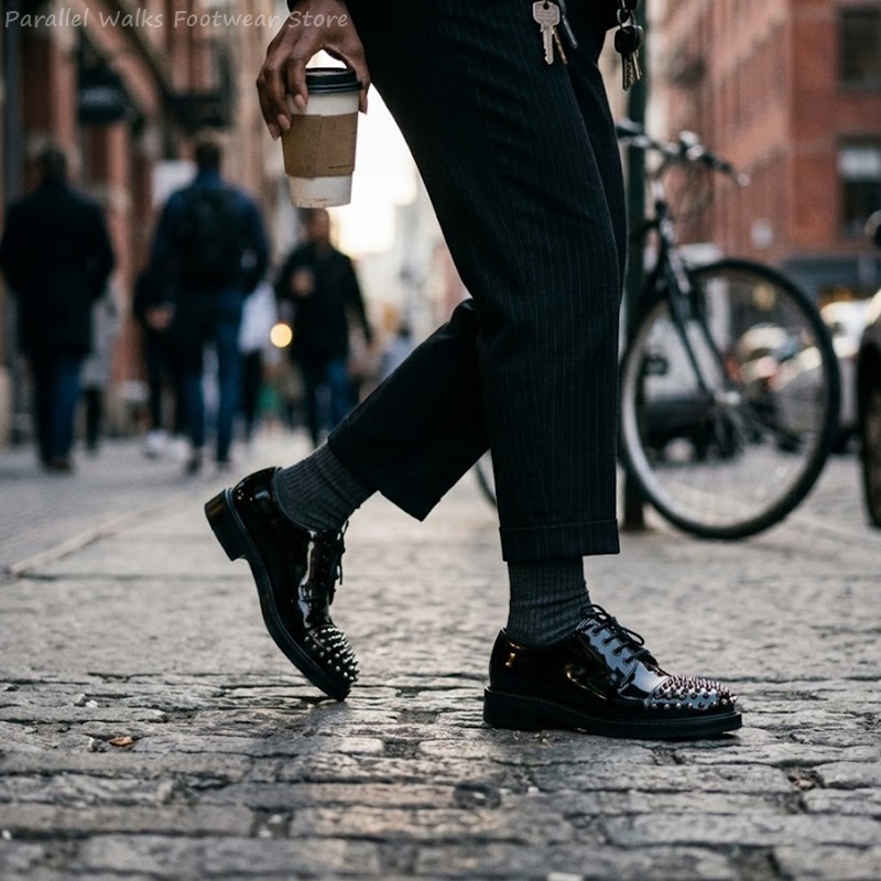 Patent Leather Metallic Studs  - Men Shoes For Wedding 评论和价格
